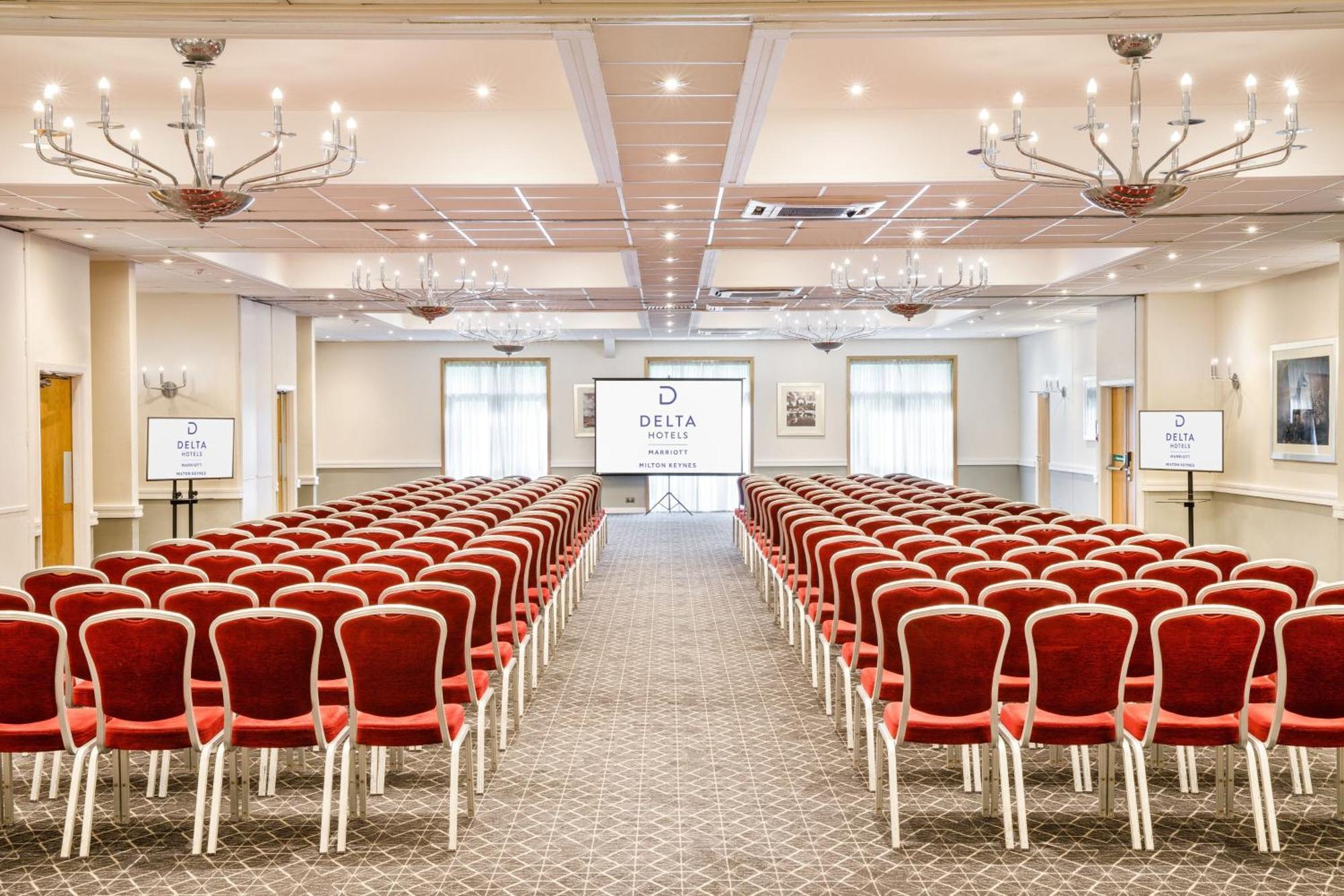 Delta Hotels By Marriott Milton Keynes Zewnętrze zdjęcie