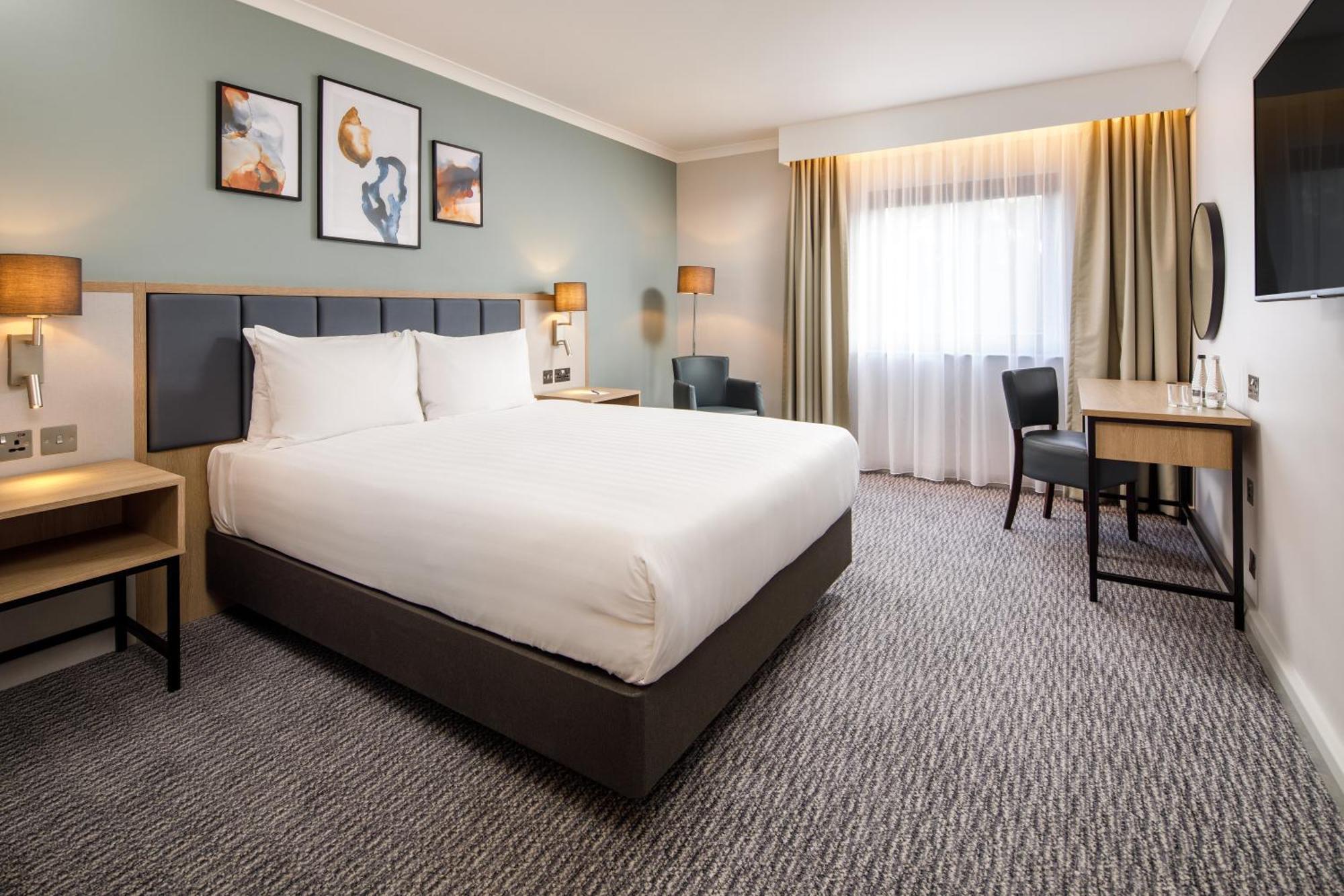 Delta Hotels By Marriott Milton Keynes Zewnętrze zdjęcie