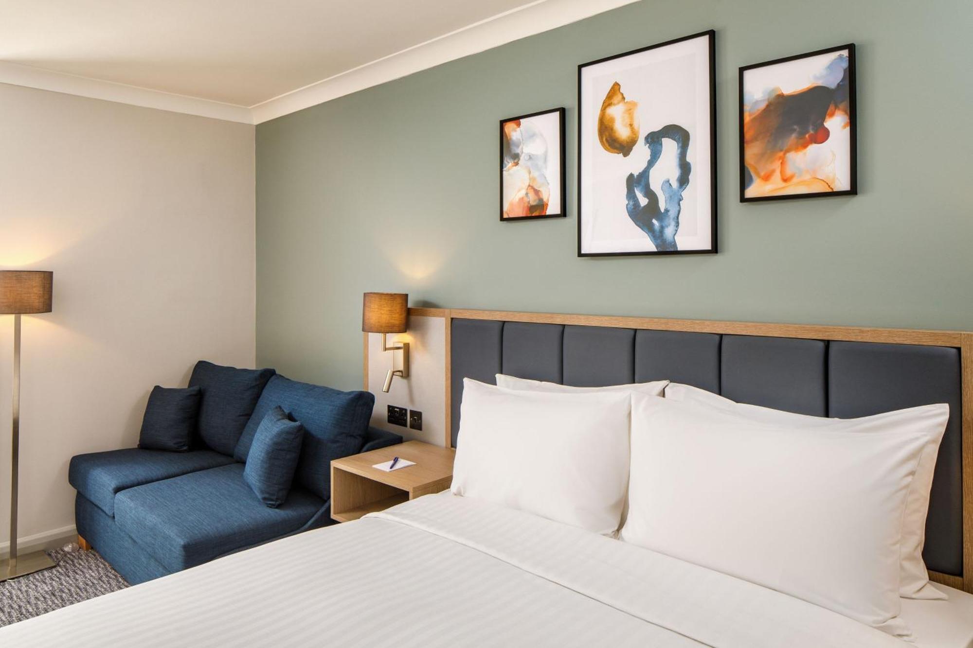 Delta Hotels By Marriott Milton Keynes Zewnętrze zdjęcie