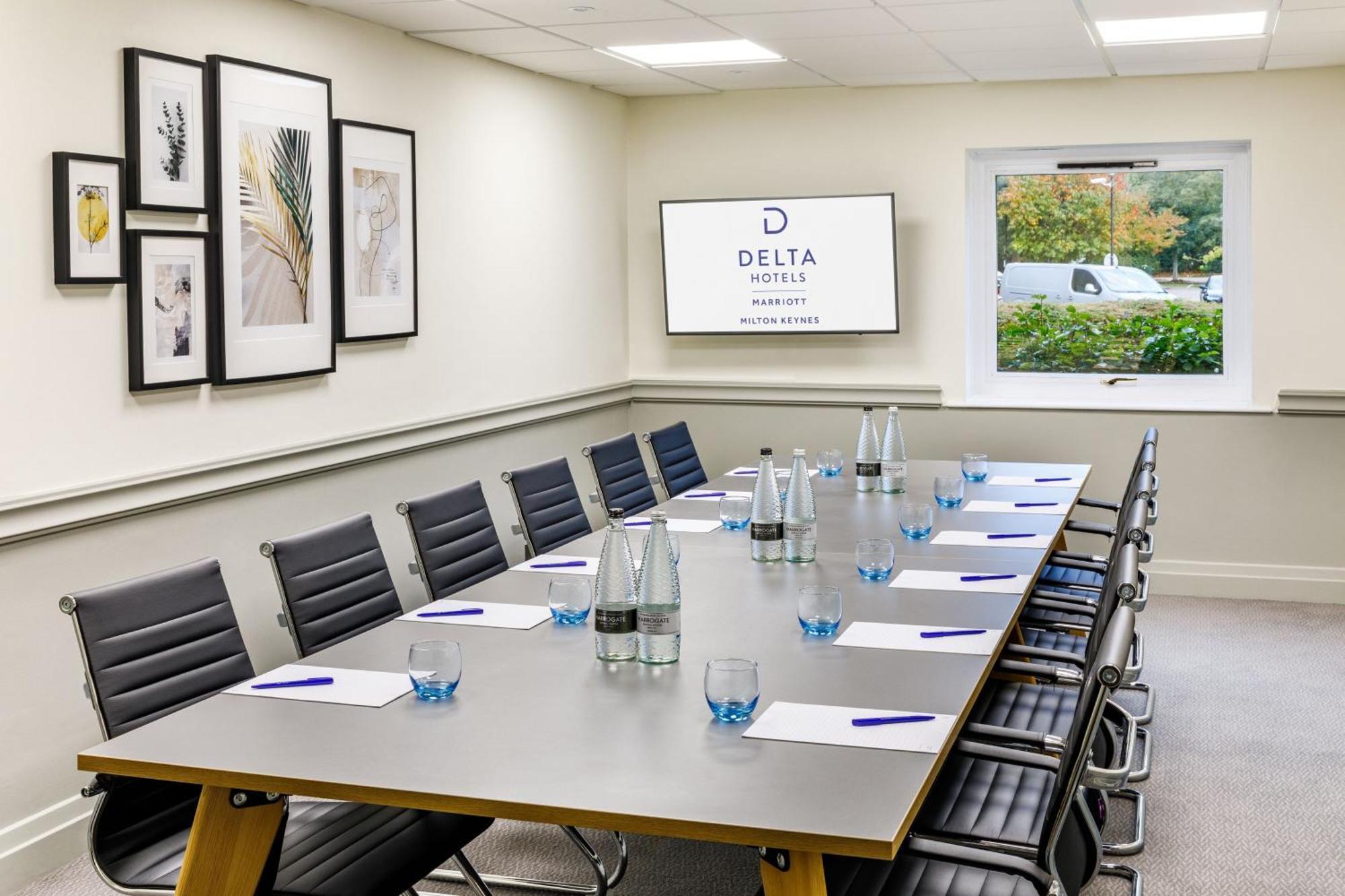 Delta Hotels By Marriott Milton Keynes Zewnętrze zdjęcie