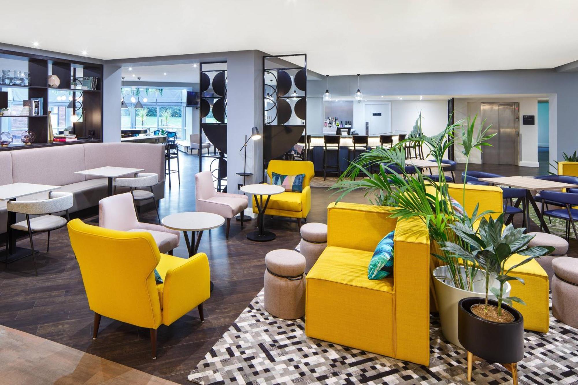 Delta Hotels By Marriott Milton Keynes Zewnętrze zdjęcie