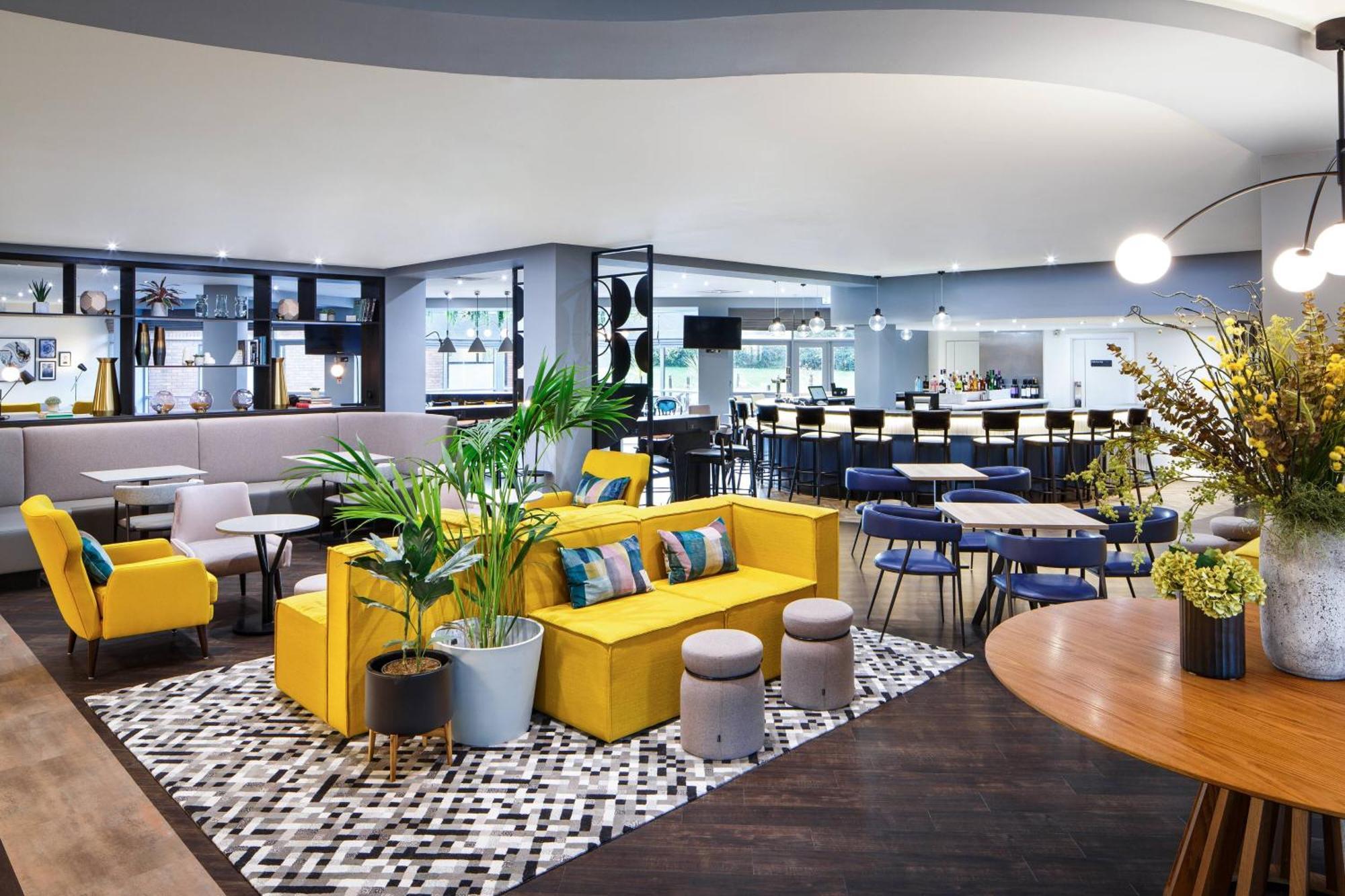 Delta Hotels By Marriott Milton Keynes Zewnętrze zdjęcie