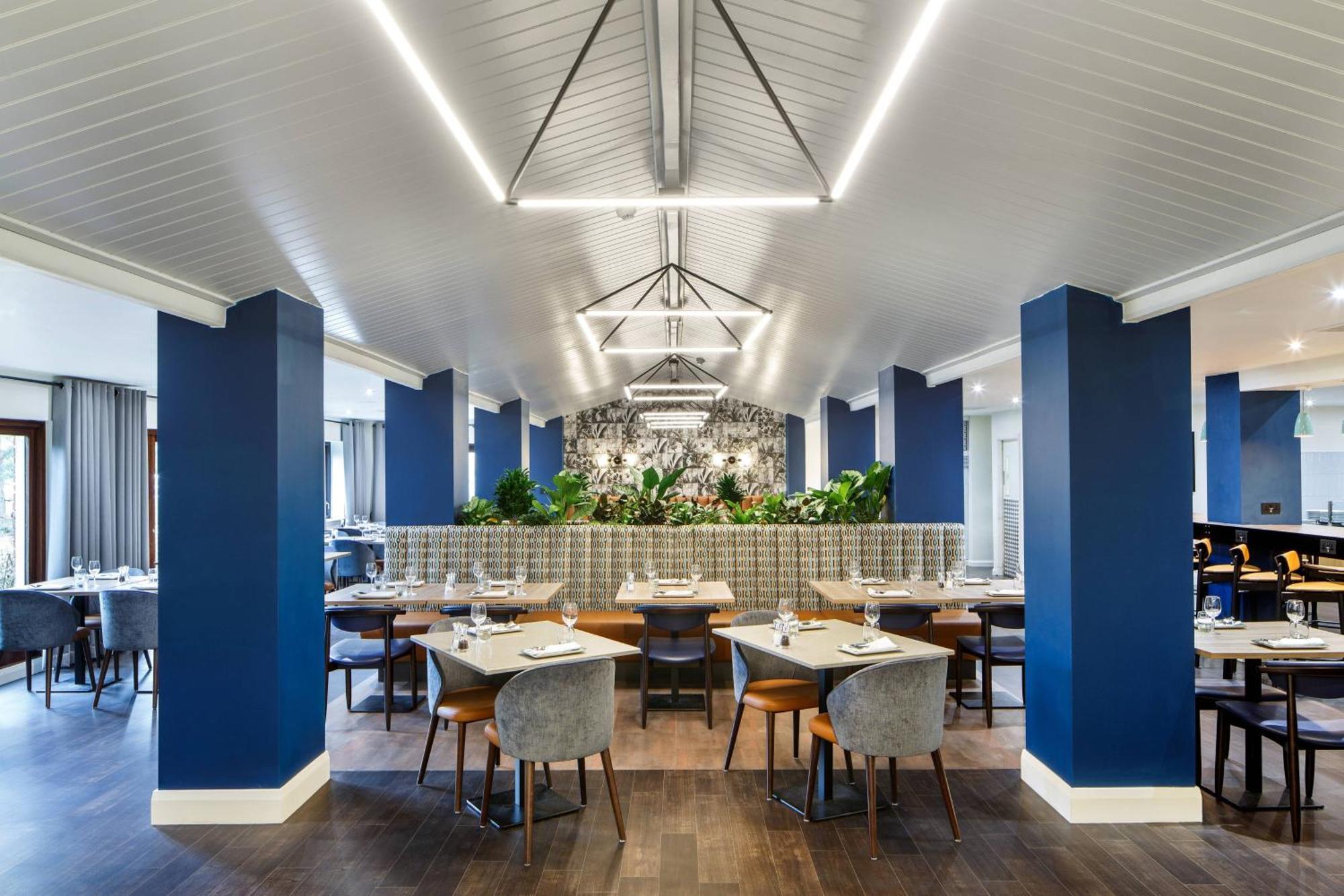 Delta Hotels By Marriott Milton Keynes Zewnętrze zdjęcie