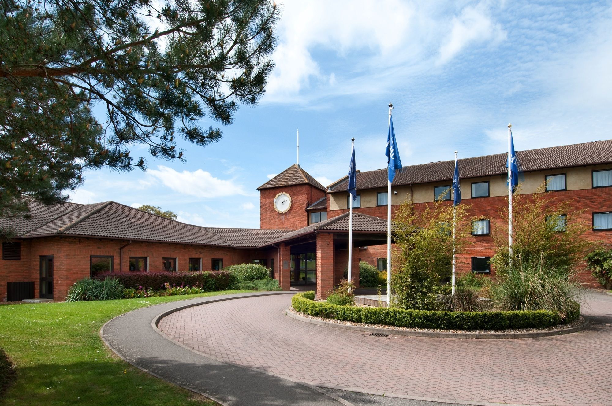 Delta Hotels By Marriott Milton Keynes Zewnętrze zdjęcie
